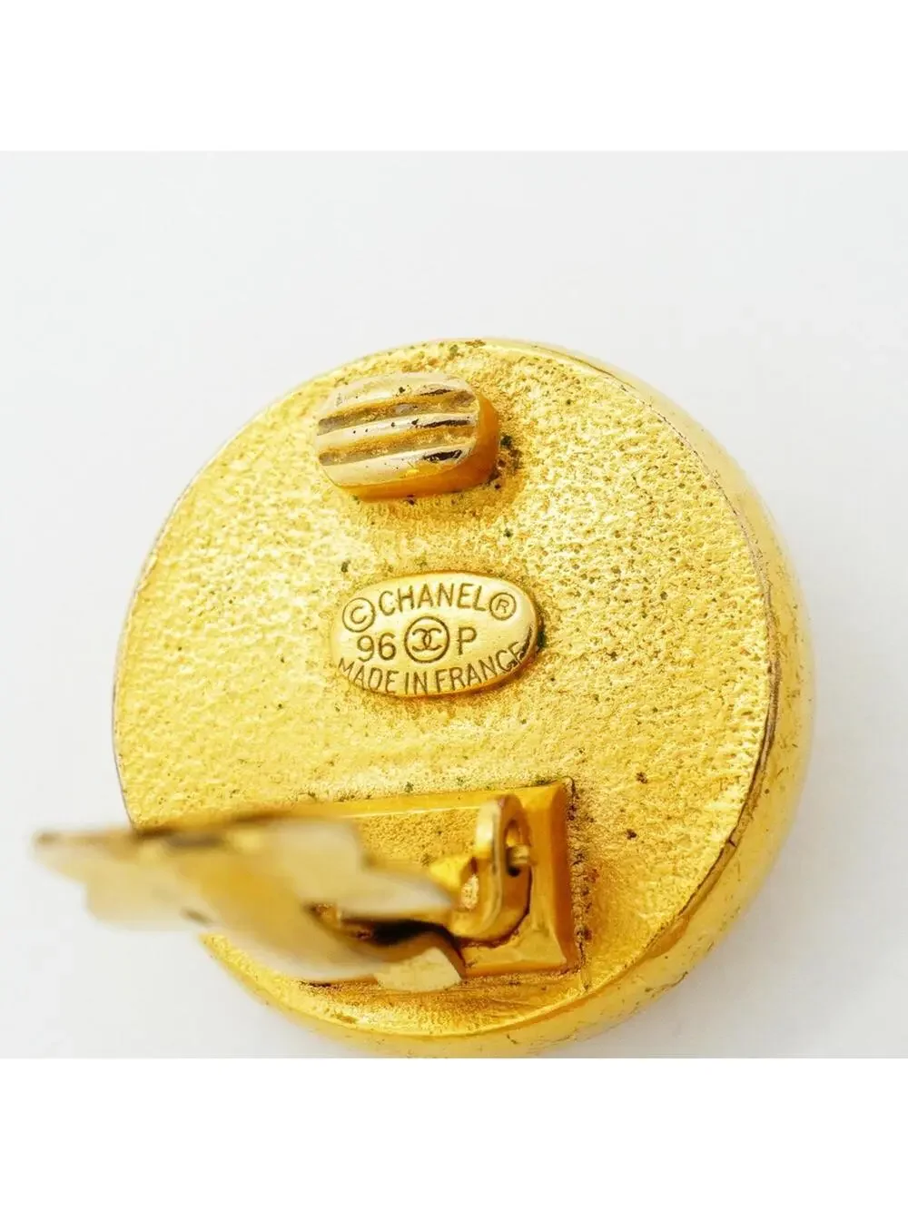 Chanel Earrings Pearl Gold-Tone Metal #299406C68B
